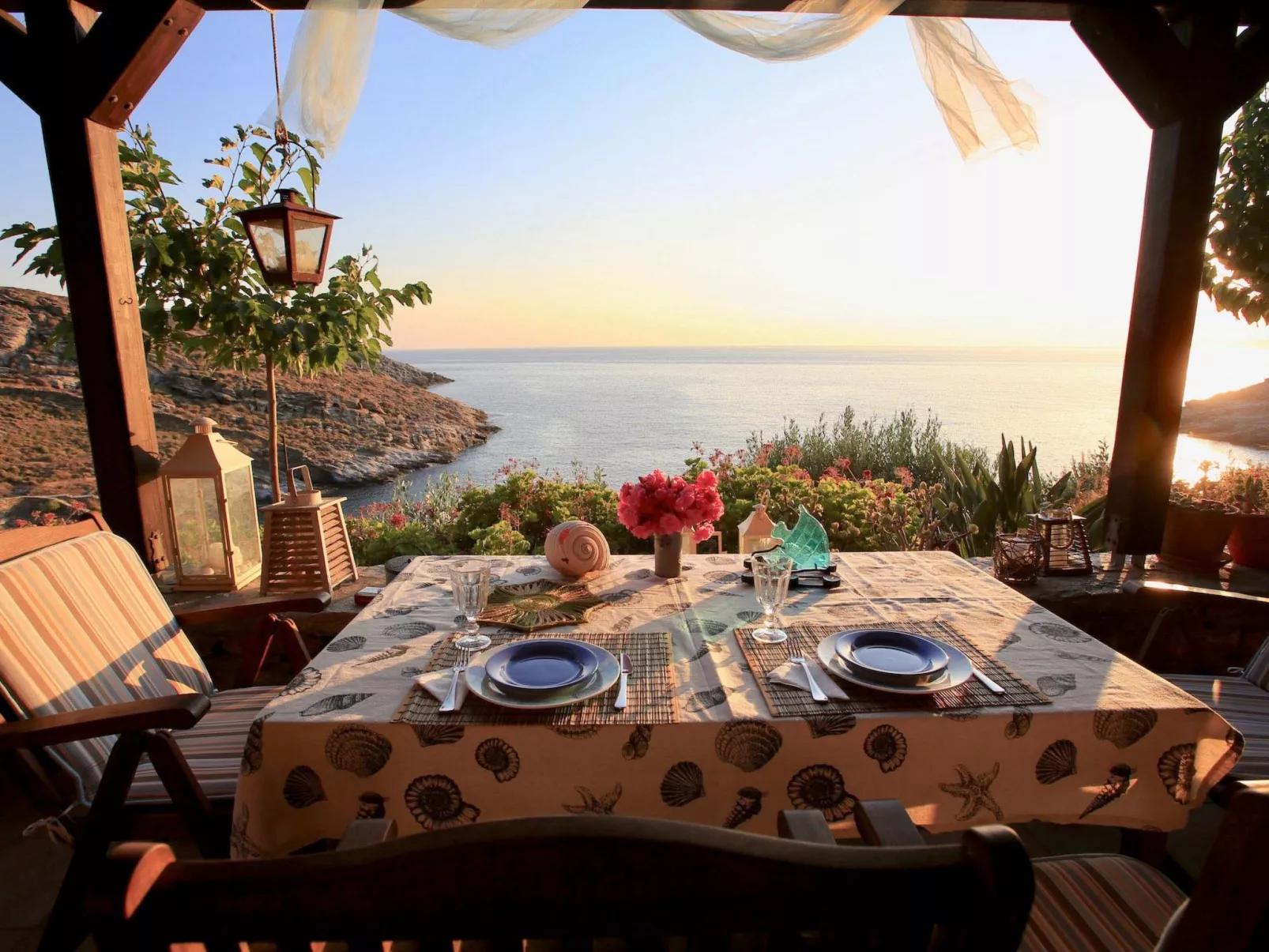 Luxuriöse, ruhige Wohnung direkt am Meer - Privatstrand-Outside