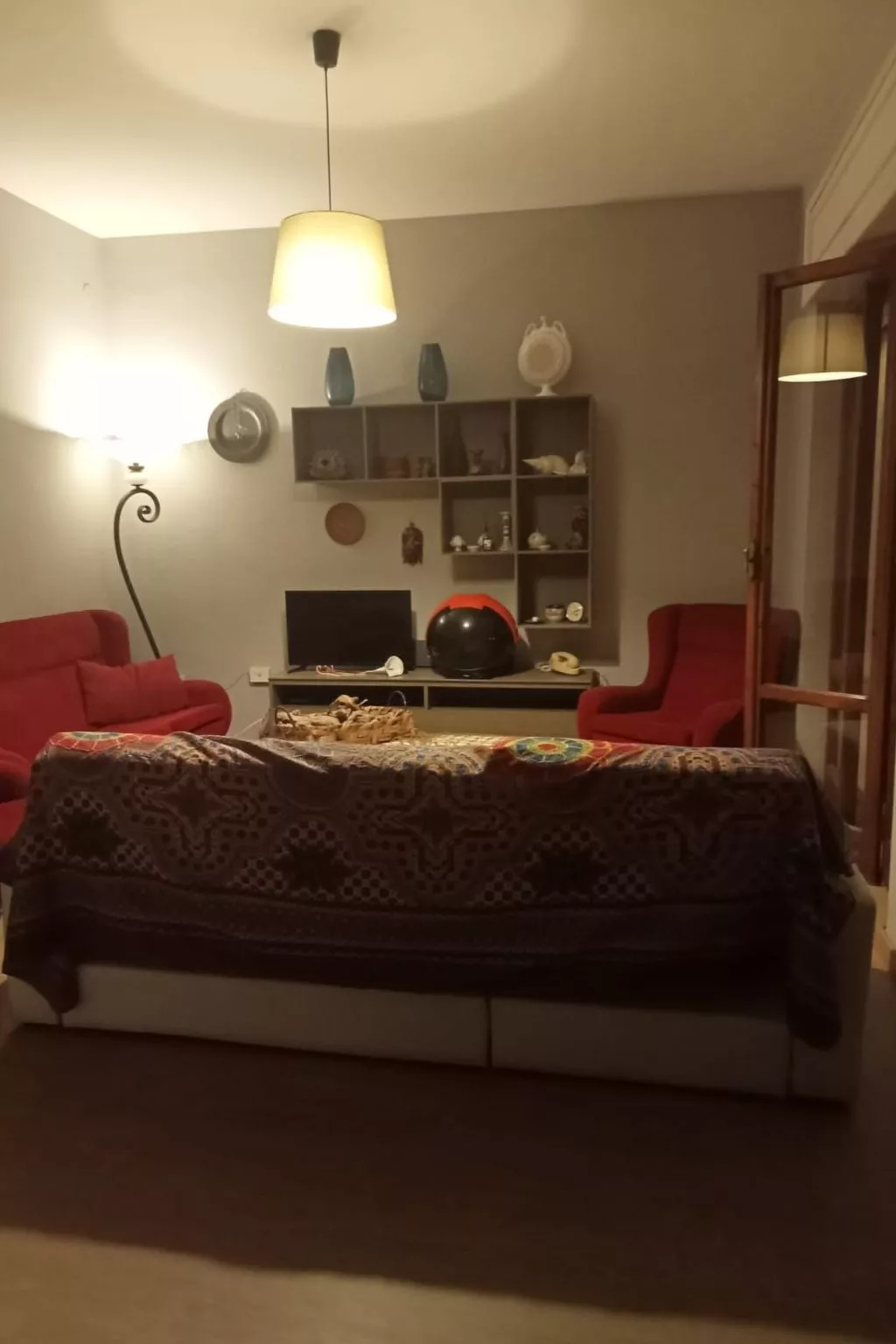 Entspannung am Meer in der Nähe von Neapel-Image-tags.info