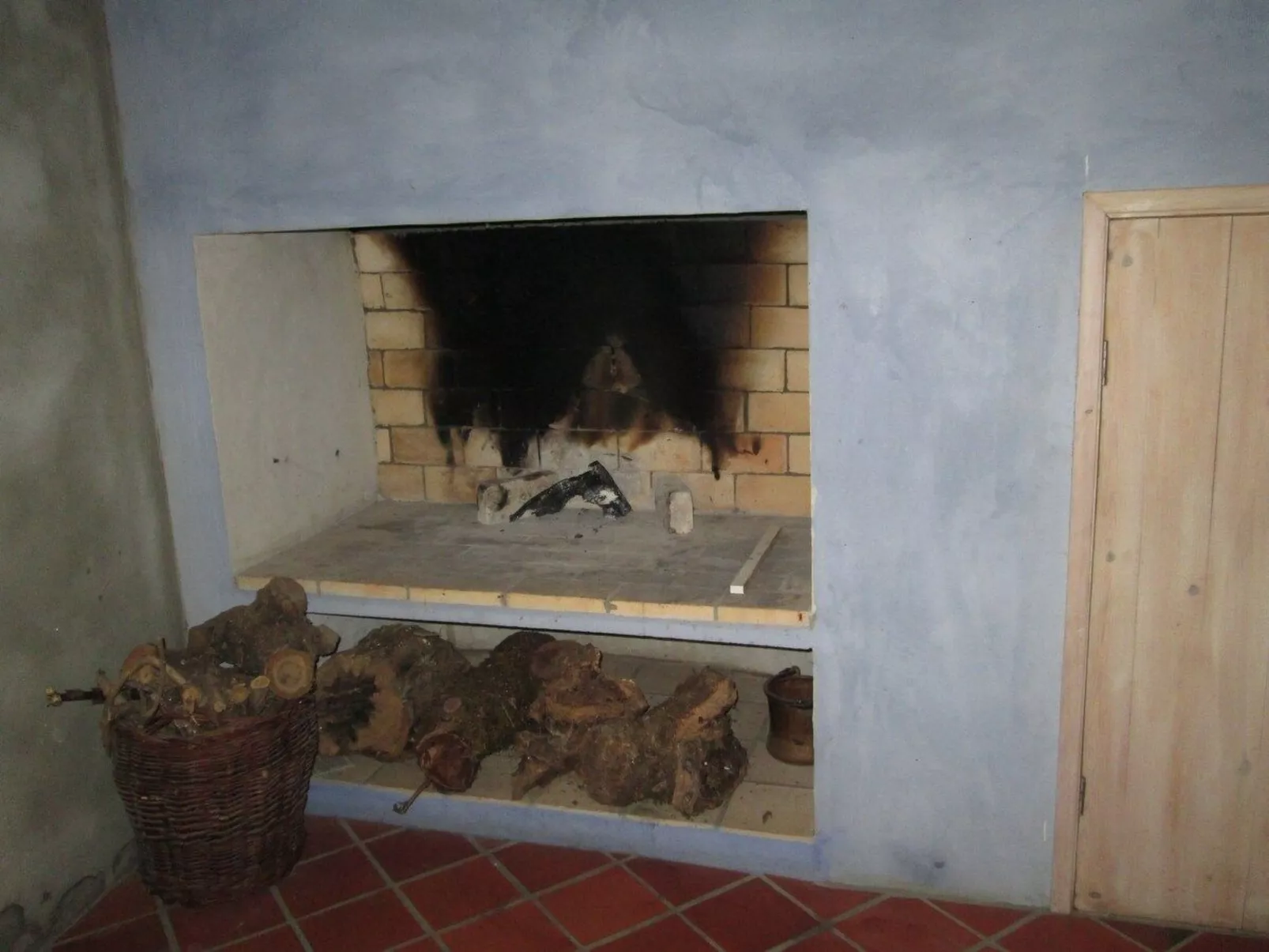 Bauernhaus aus dem XIX Jahrhundert-Dehors