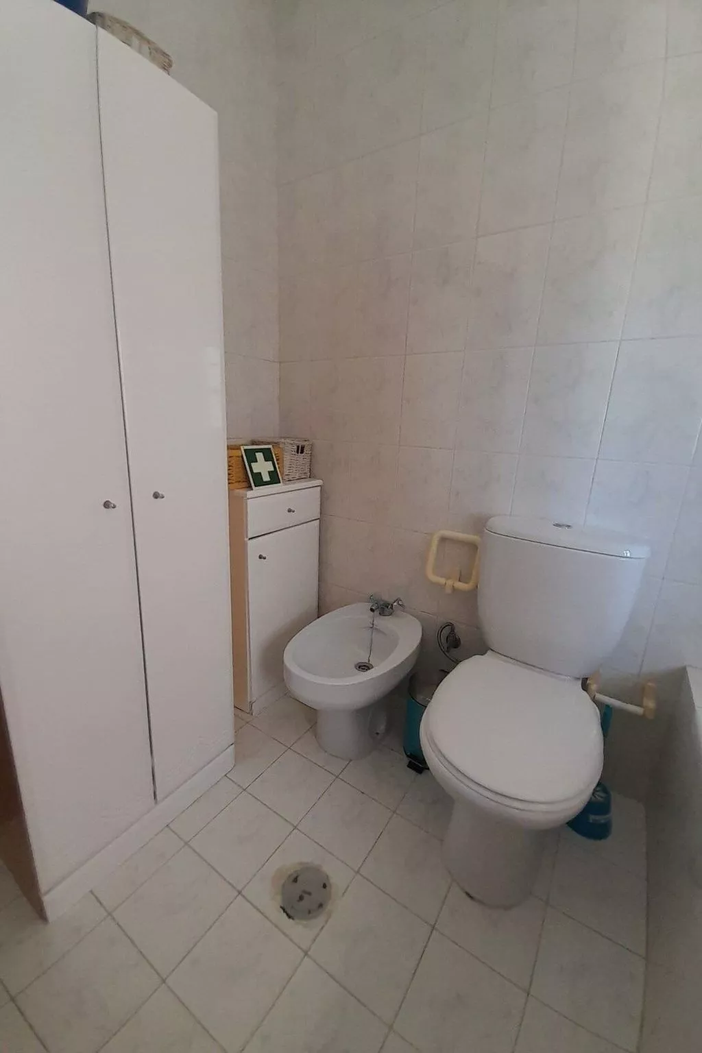 Zärtliche Momente in dieser gemütlichen Wohnung-Drinnen