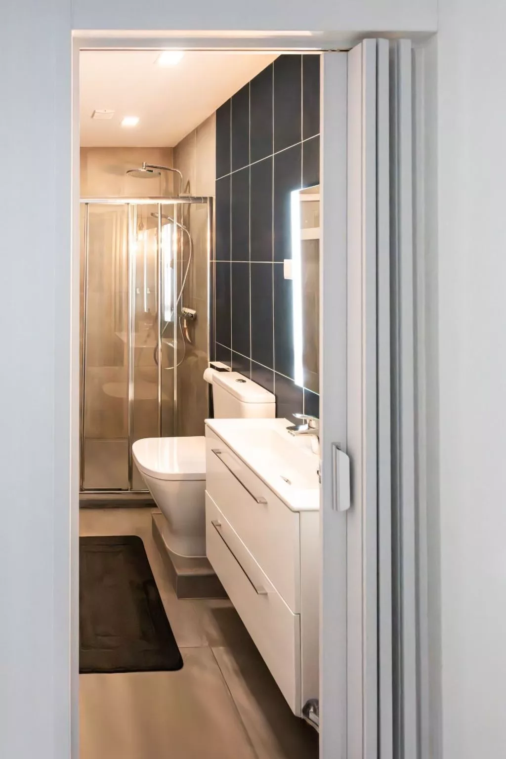 "Haus Beach Waves"-Image-tags.info