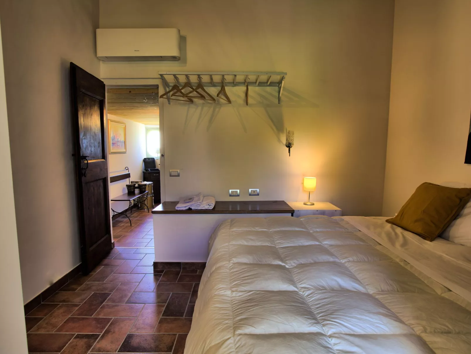 Haus der Musik 270m Veranda, Garten und Pool-Inside