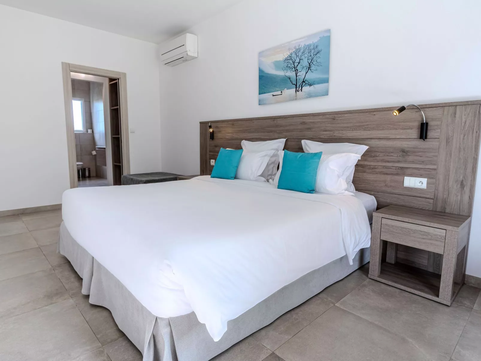 Villa 3 Schlafzimmer, privater Pool Garten und Parkplatz-Dedans