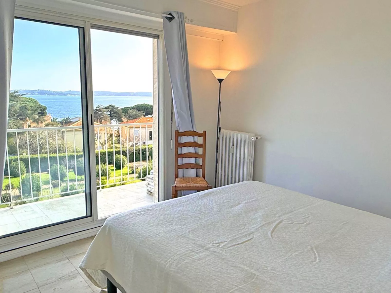 Appt T3 - 4 pers - Vue Mer - Climatisation-Drinnen