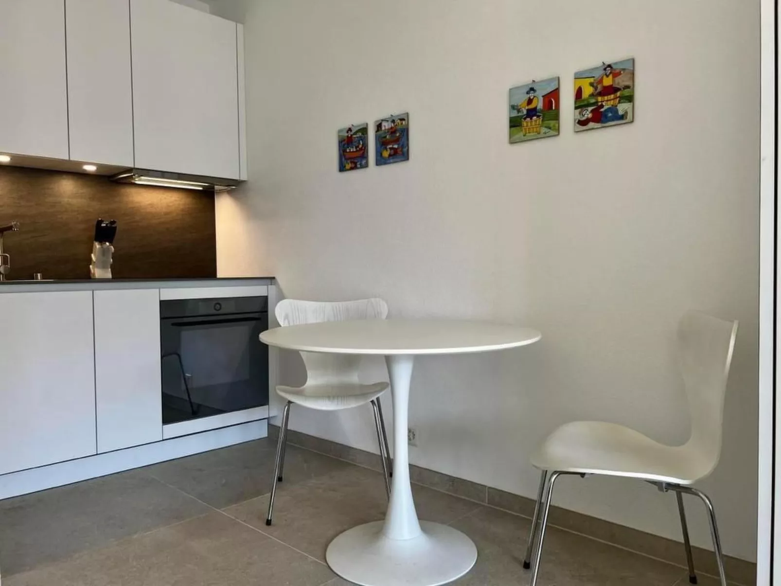 Fewo mit Bergblick-Drinnen