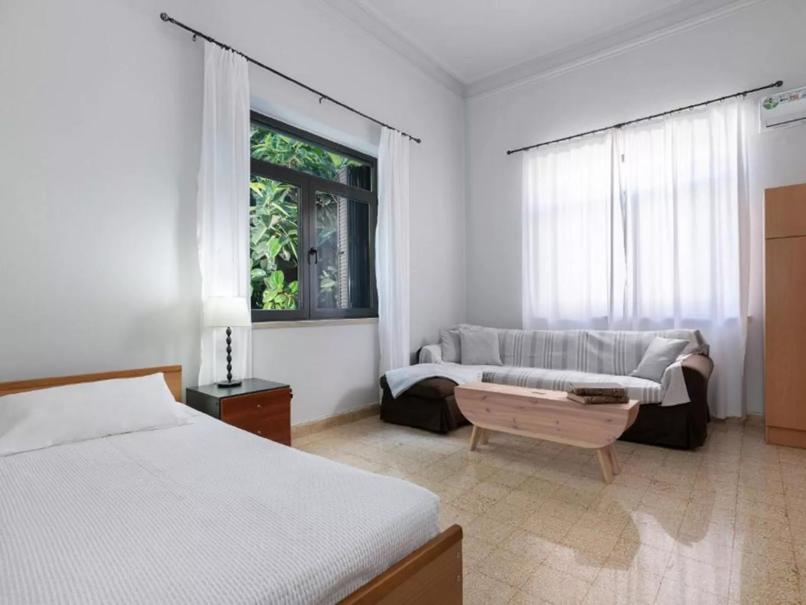 Villa Eleonora-Dedans