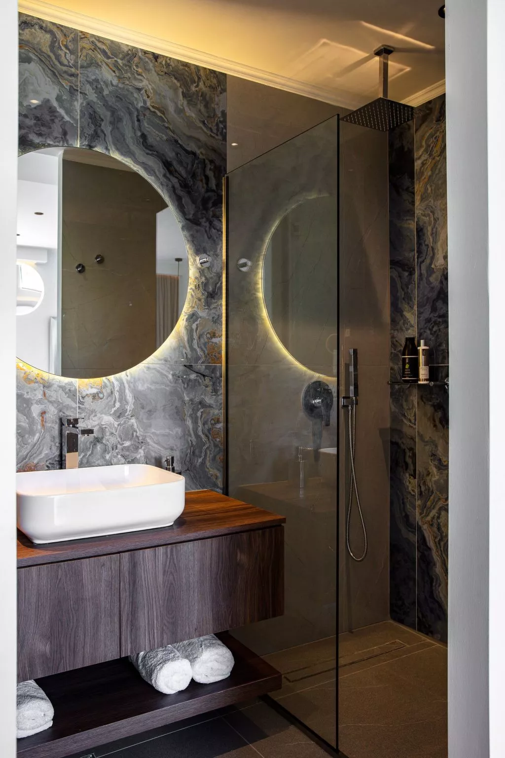 VillaSaints II - Elegante Pool-Villa in Strandnähe-Inside