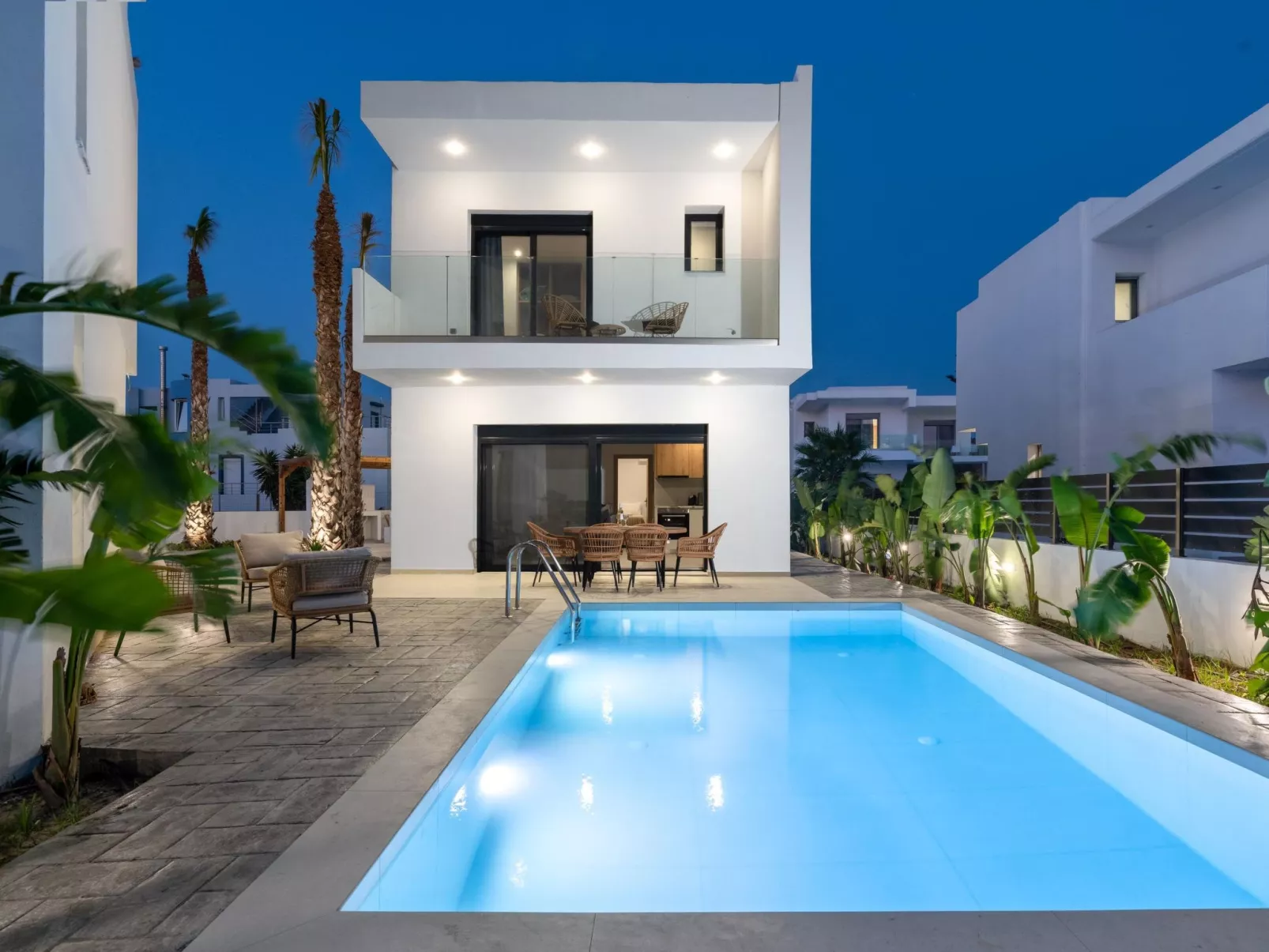 Davlakos Wohnung Rea 1-Dehors