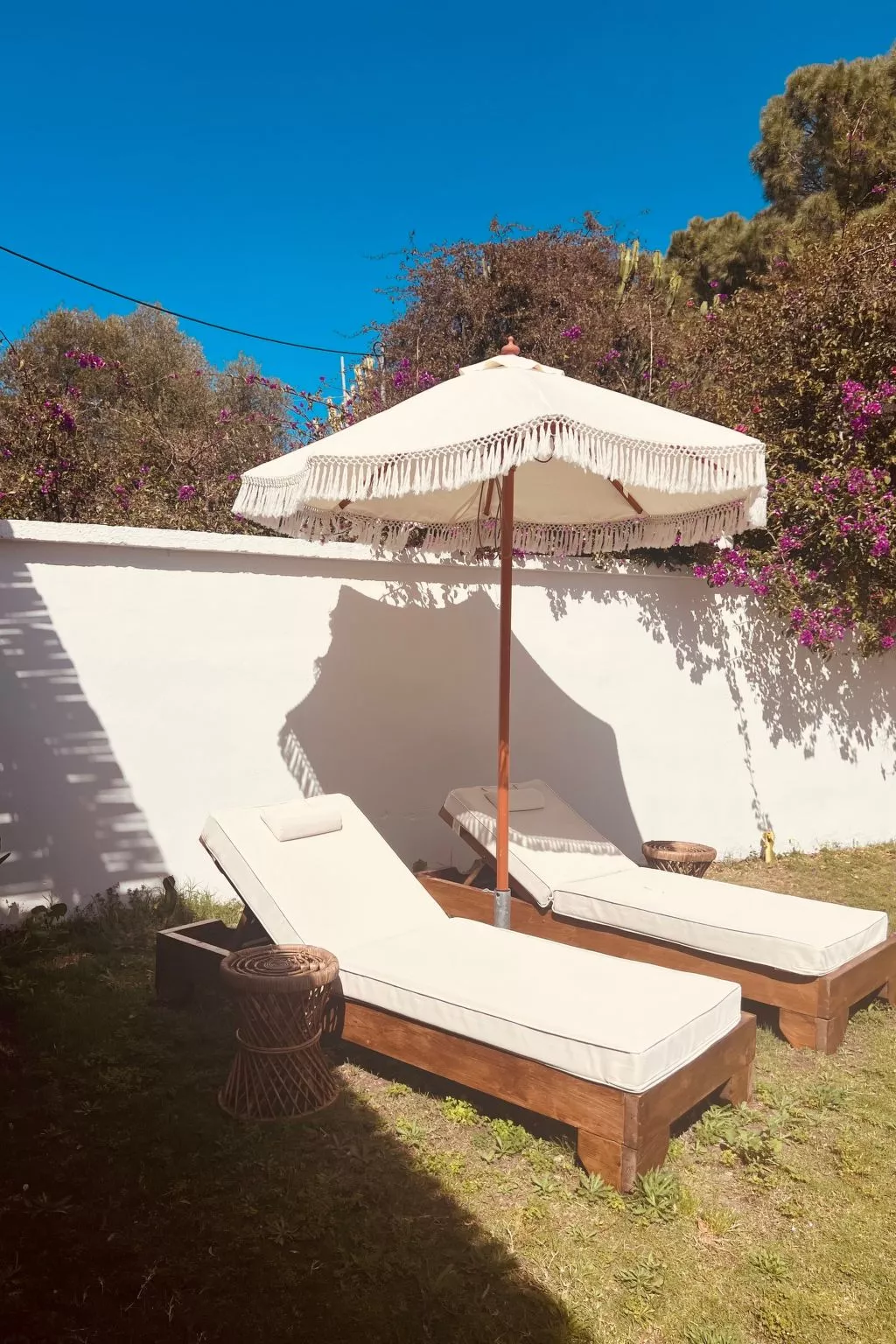 "Naya" mit eigenem Pool-Dedans