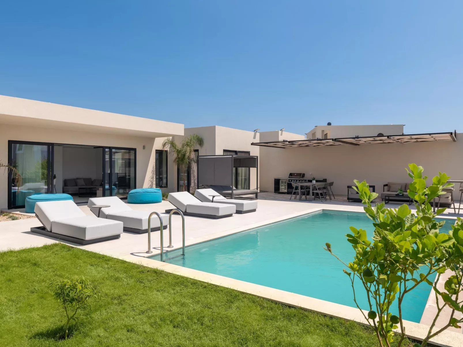 Trapezia Luxury Living - Perle-Image-tags.info