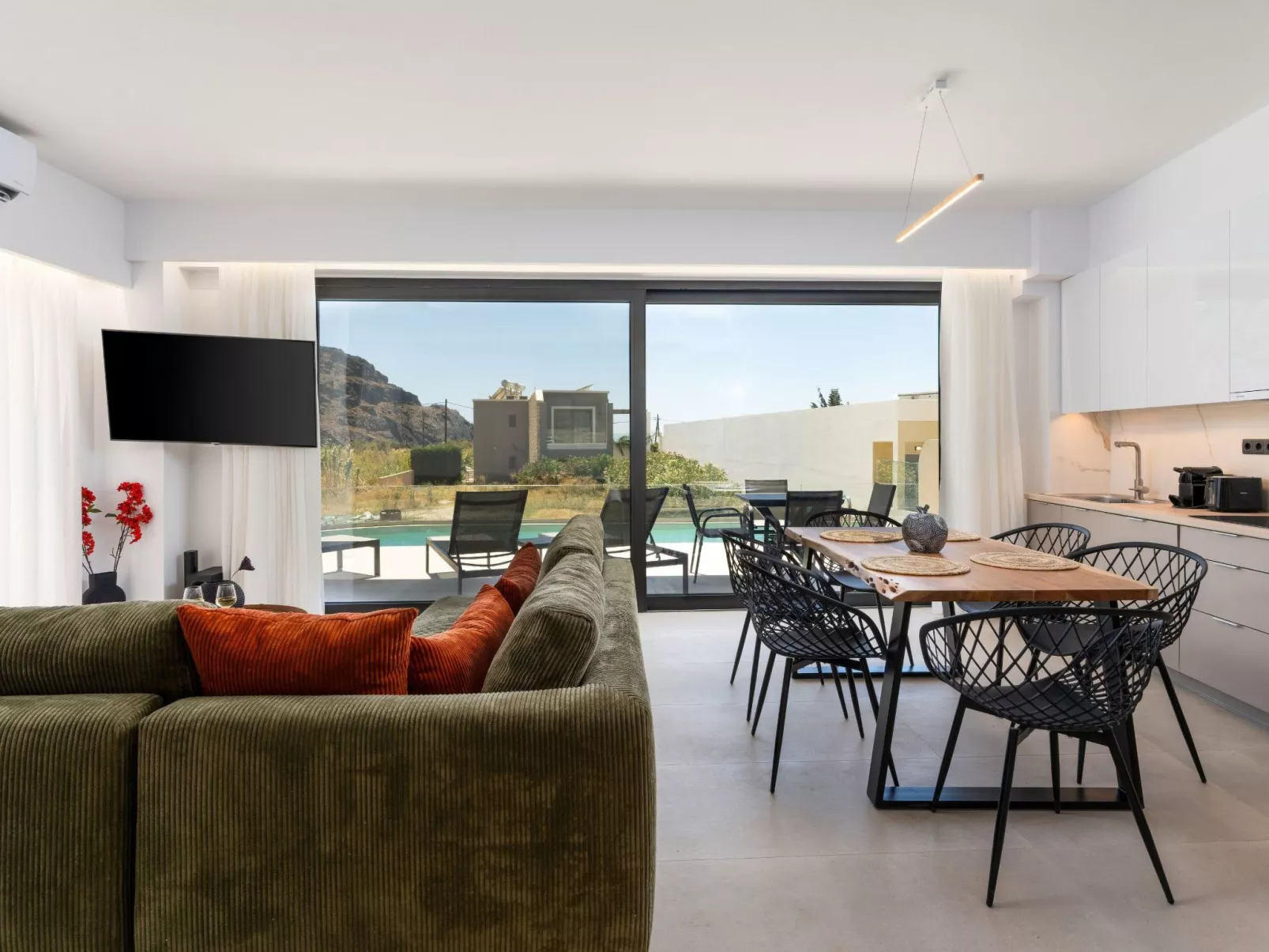 Neue Villa Anemoni mit privatem Pool, 100m zum Strand-Inside