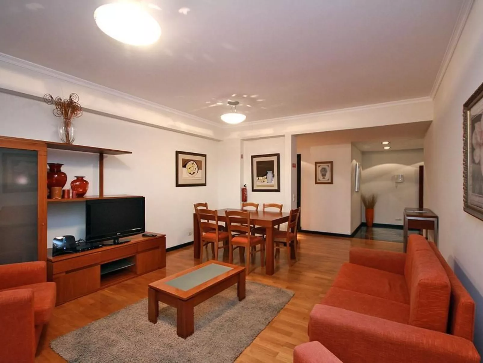 "Forum Apartment"-Drinnen