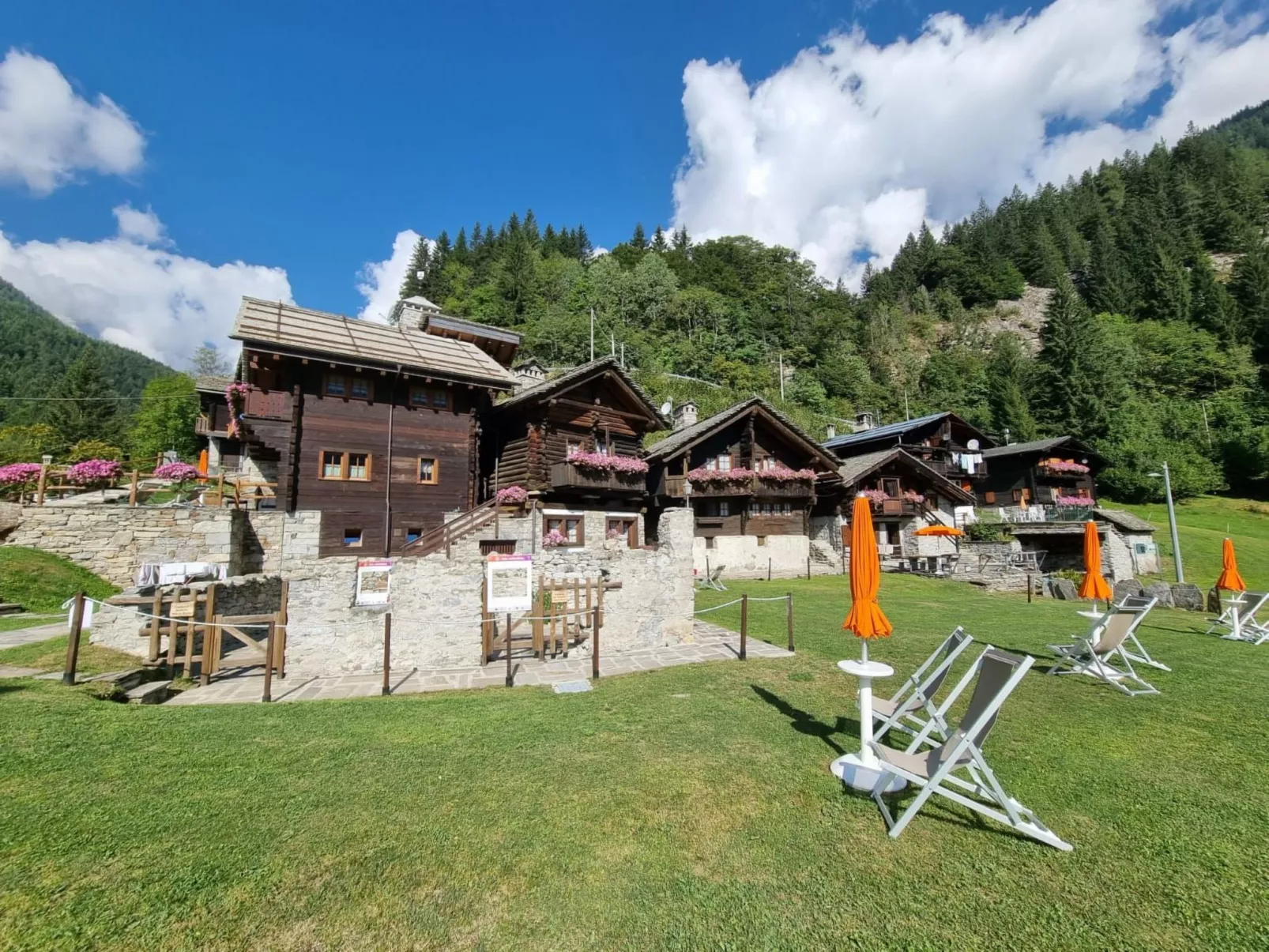Chalet Borgo Walser Testa 9 - Outside