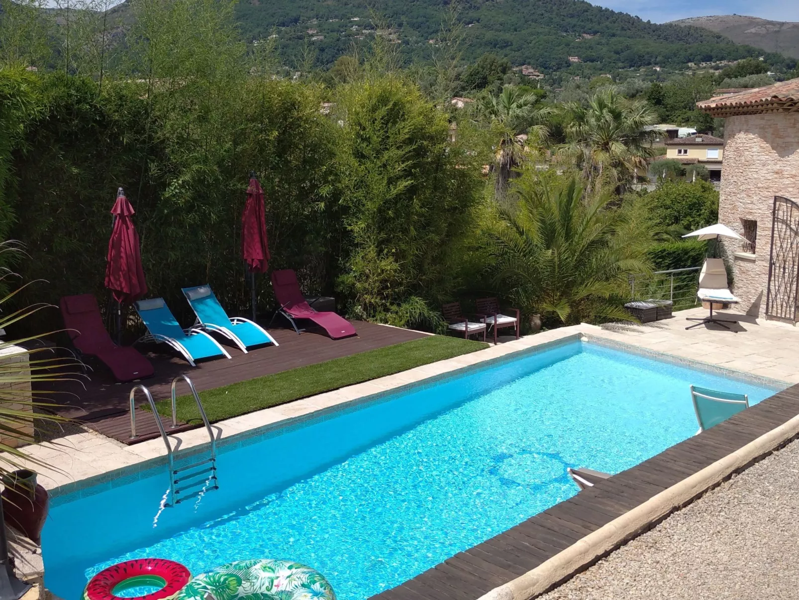 "Villa Sculpture" mit Terrasse-Image-tags.info