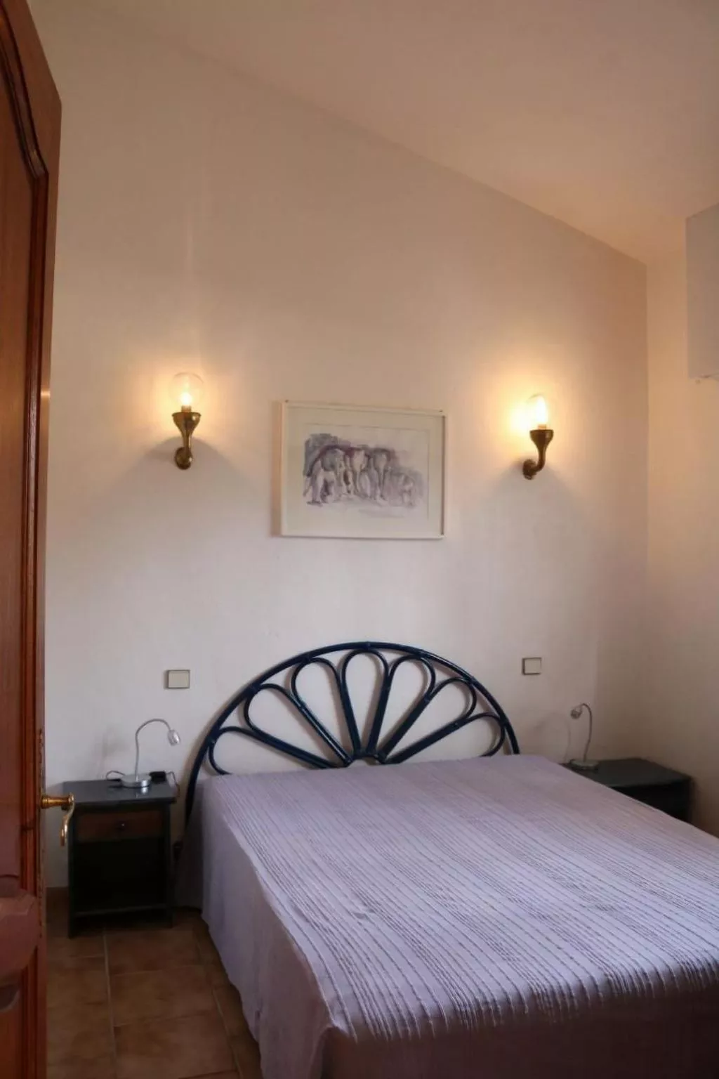 La Garonnette 12-Drinnen