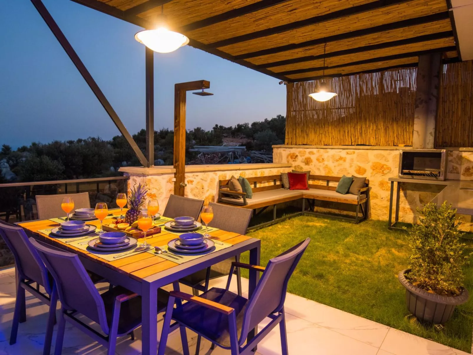 Villa Niro in Kalkan Incebel-Drinnen