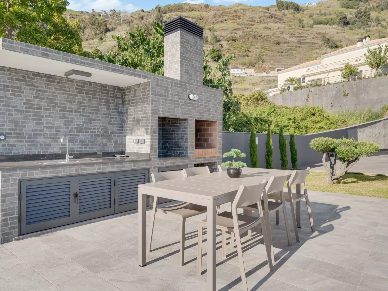 Ferienvilla 'Coco Tangalla'-Image-tags.info