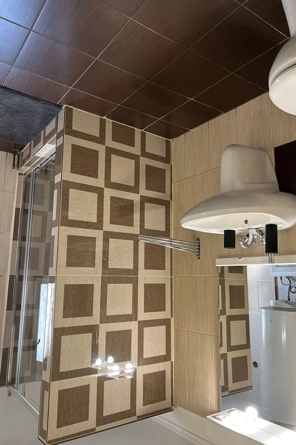 Klimatisiertes Ferienhaus in Siófok mit Grill-Drinnen