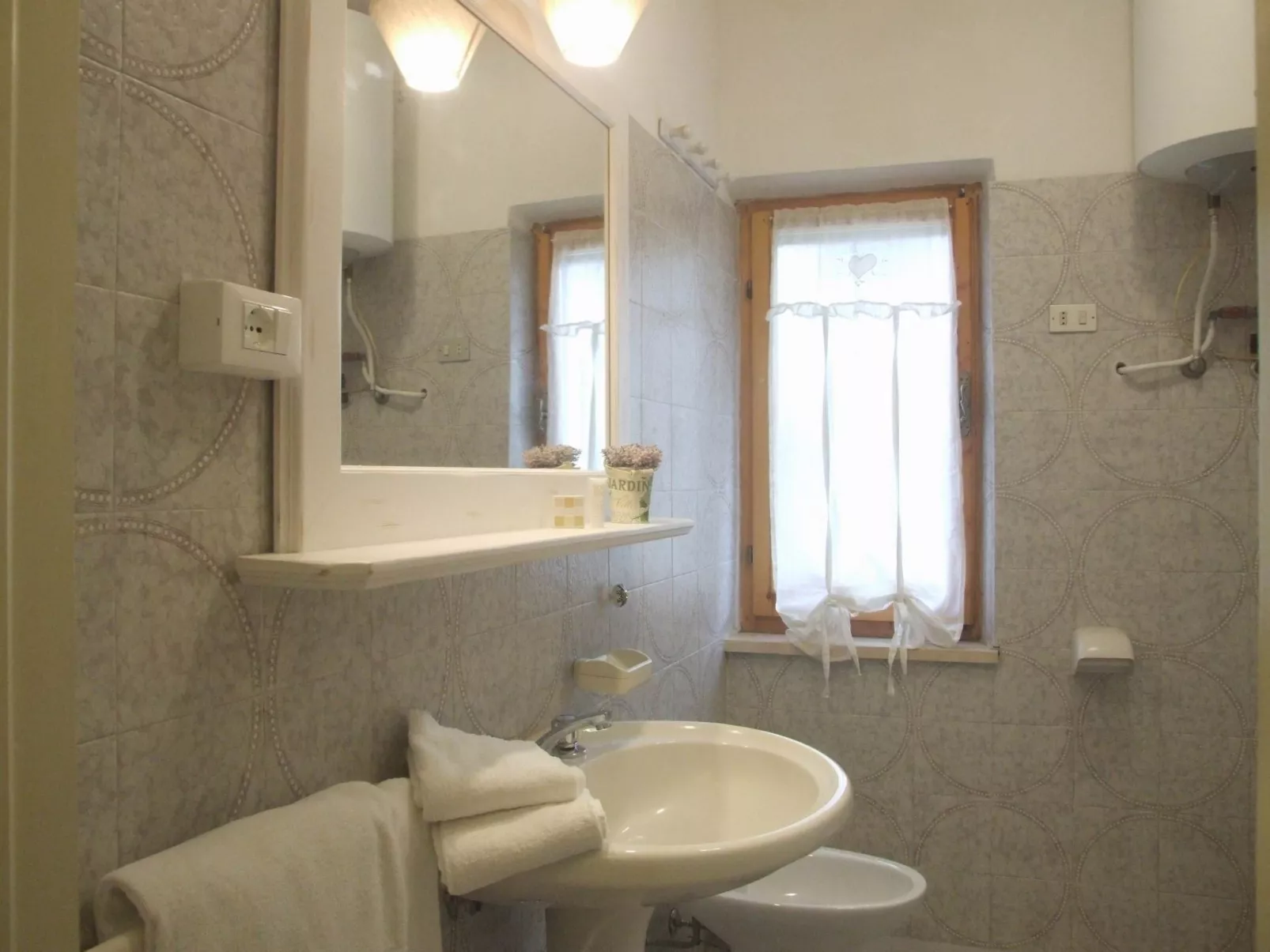 Rosa Peonia' Wohnung mit Terrasse-Inside