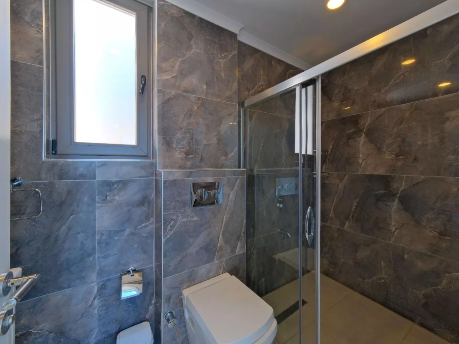 Villa mit unfassbarem Meerblick-Image-tags.info