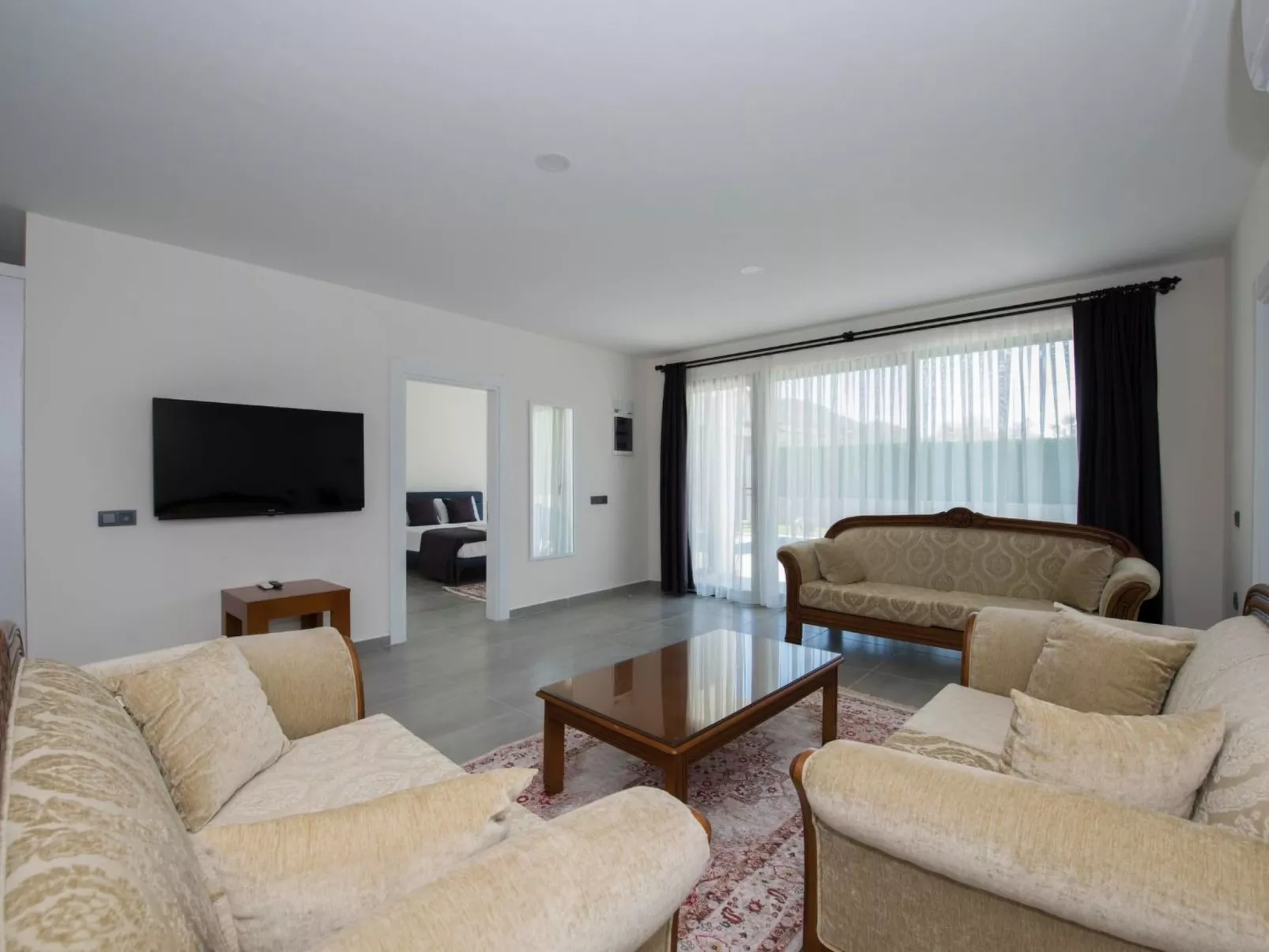 Yasemin-Image-tags.info