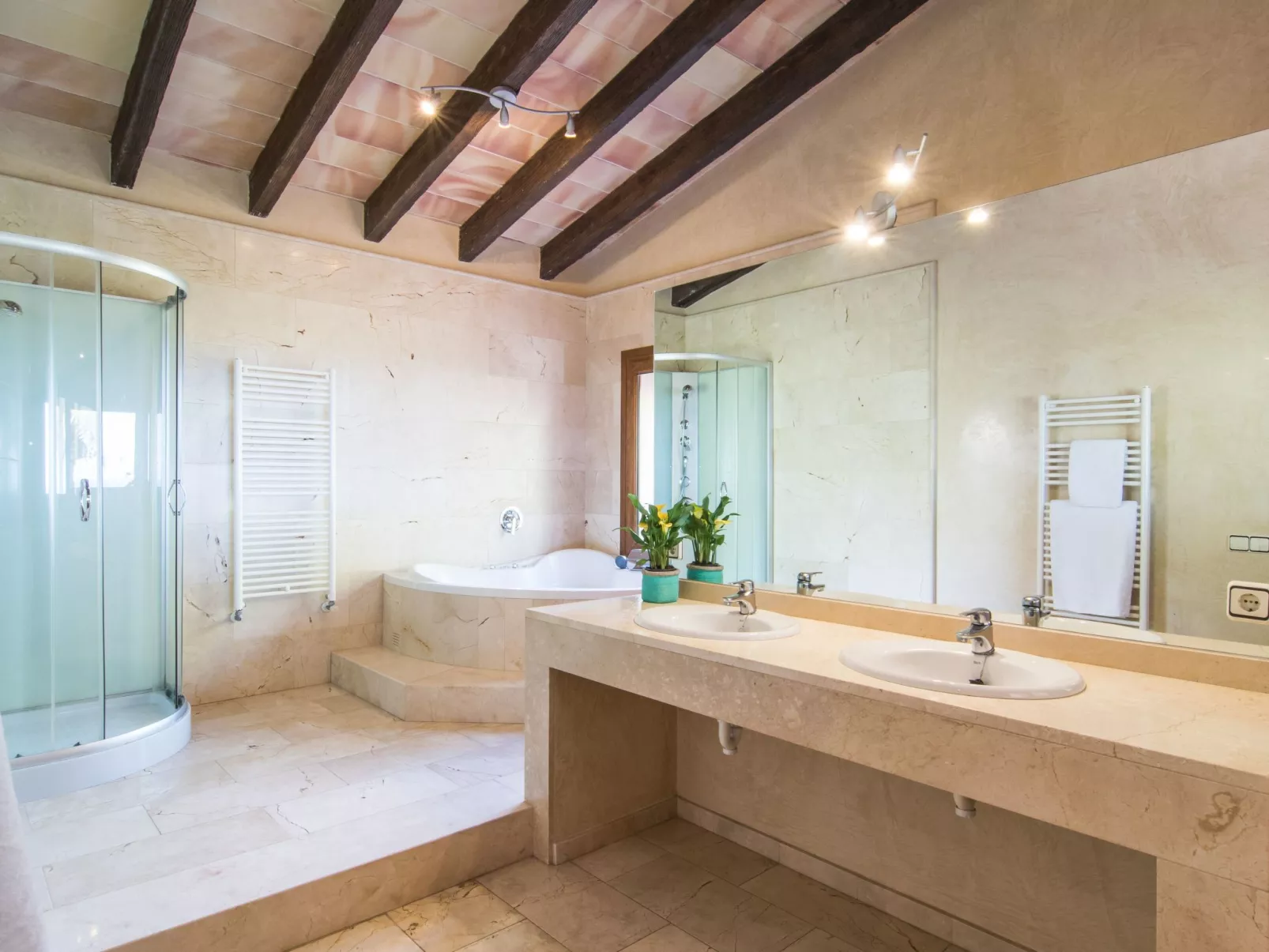 Forn Fumet  (ETV 899)-Inside