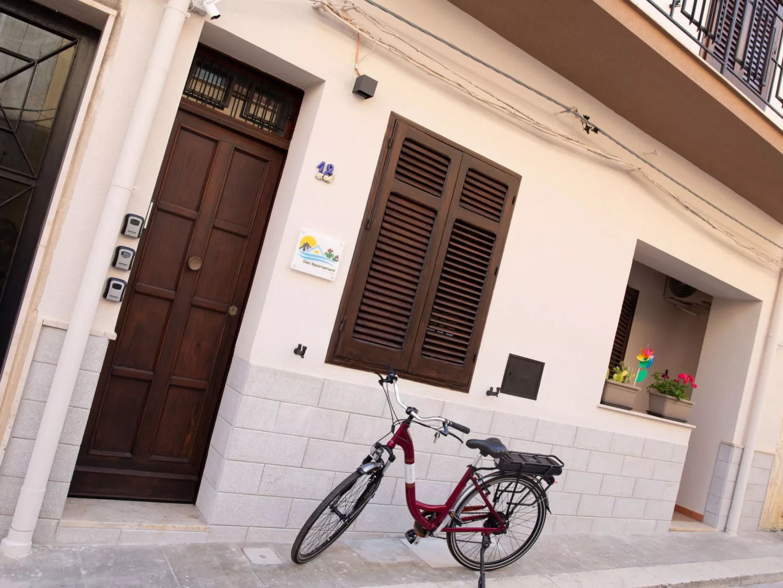 Unknown Accommodation-Image-tags.info