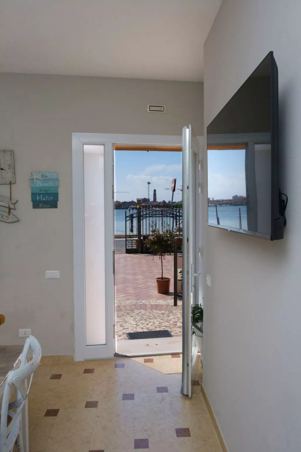 Wohnung mit Meerblick-Outside