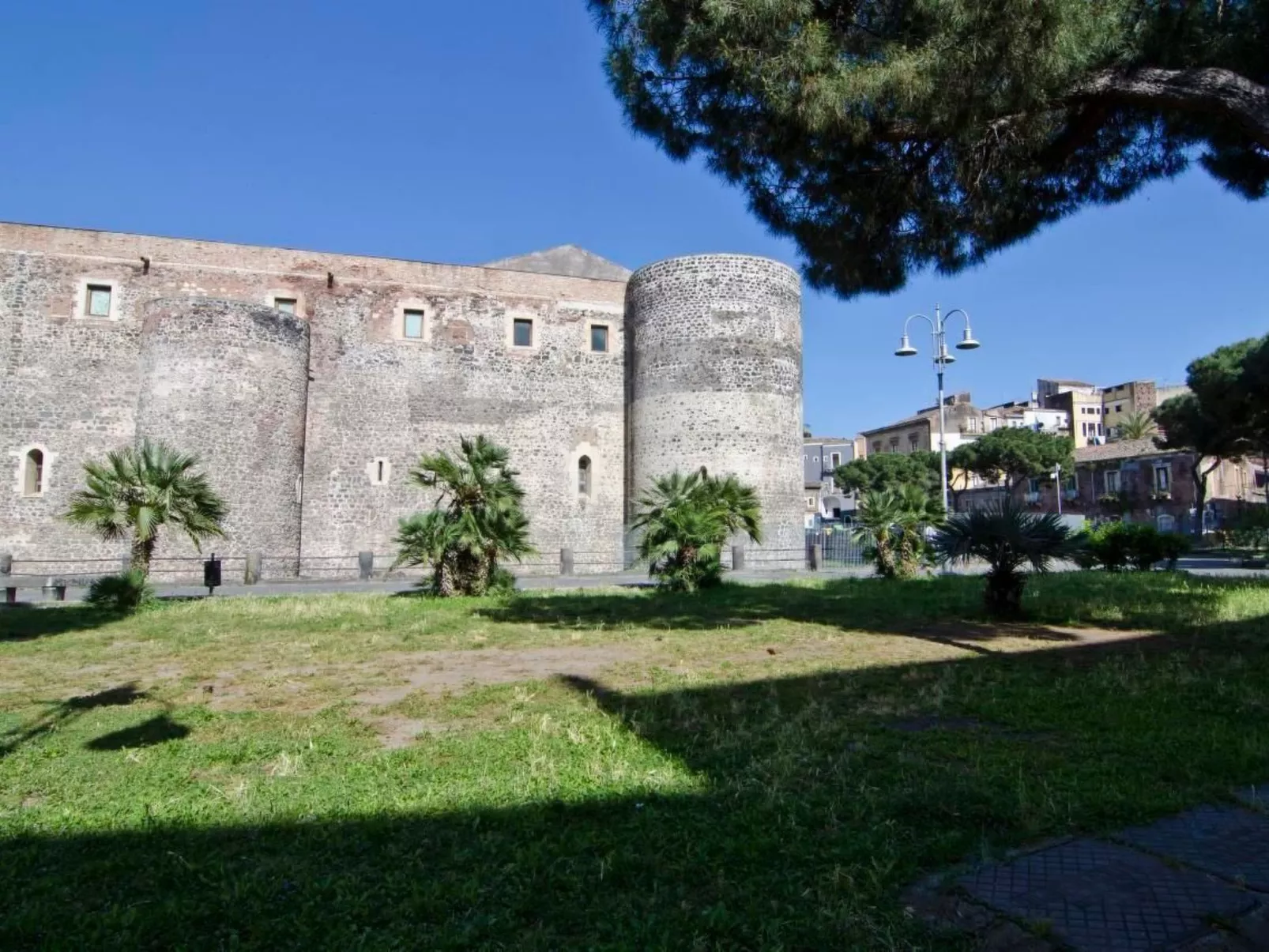 Mit privater Terrasse-Image-tags.info