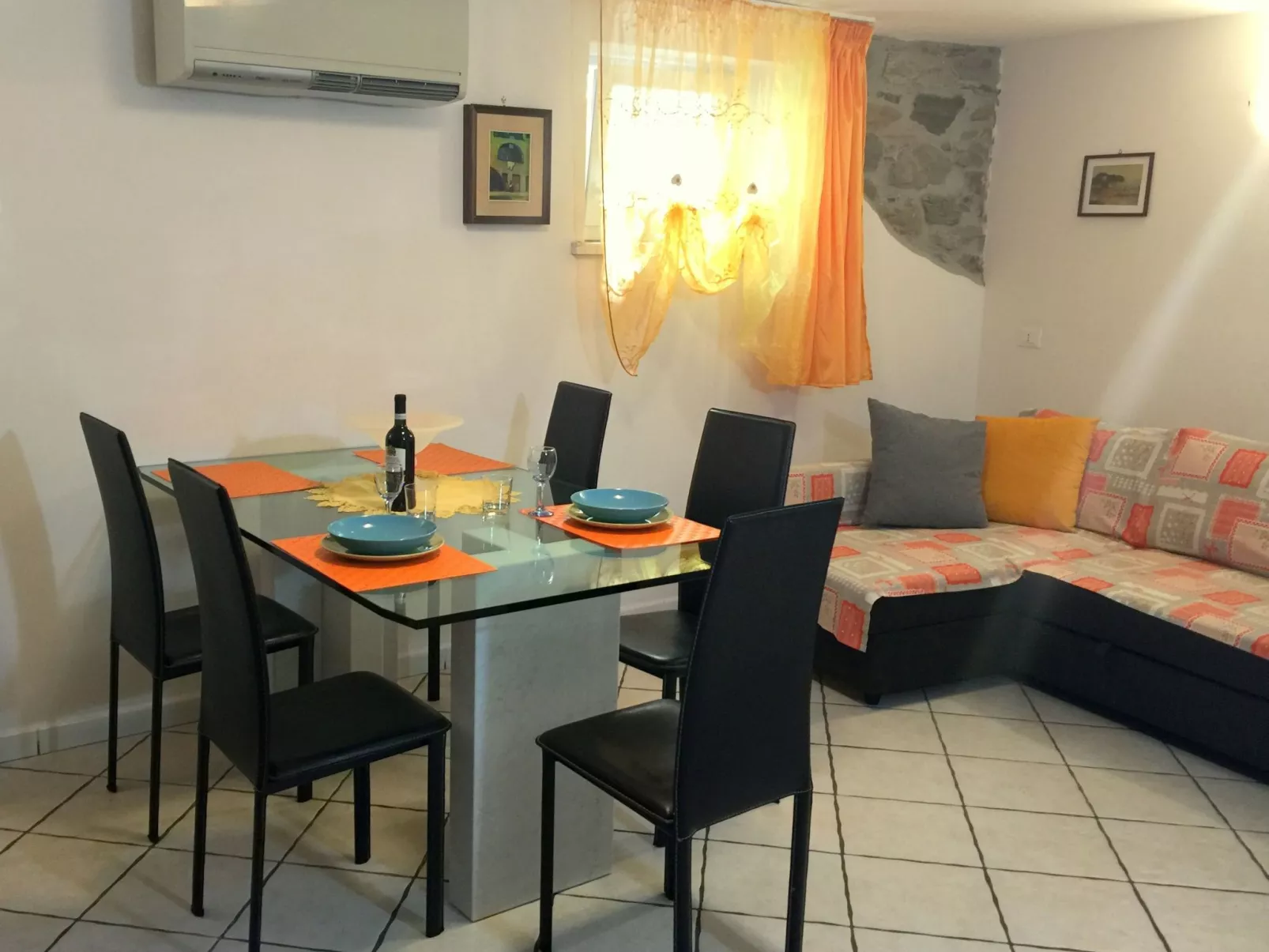 Große Ferienwohnung in Piombino-Drinnen