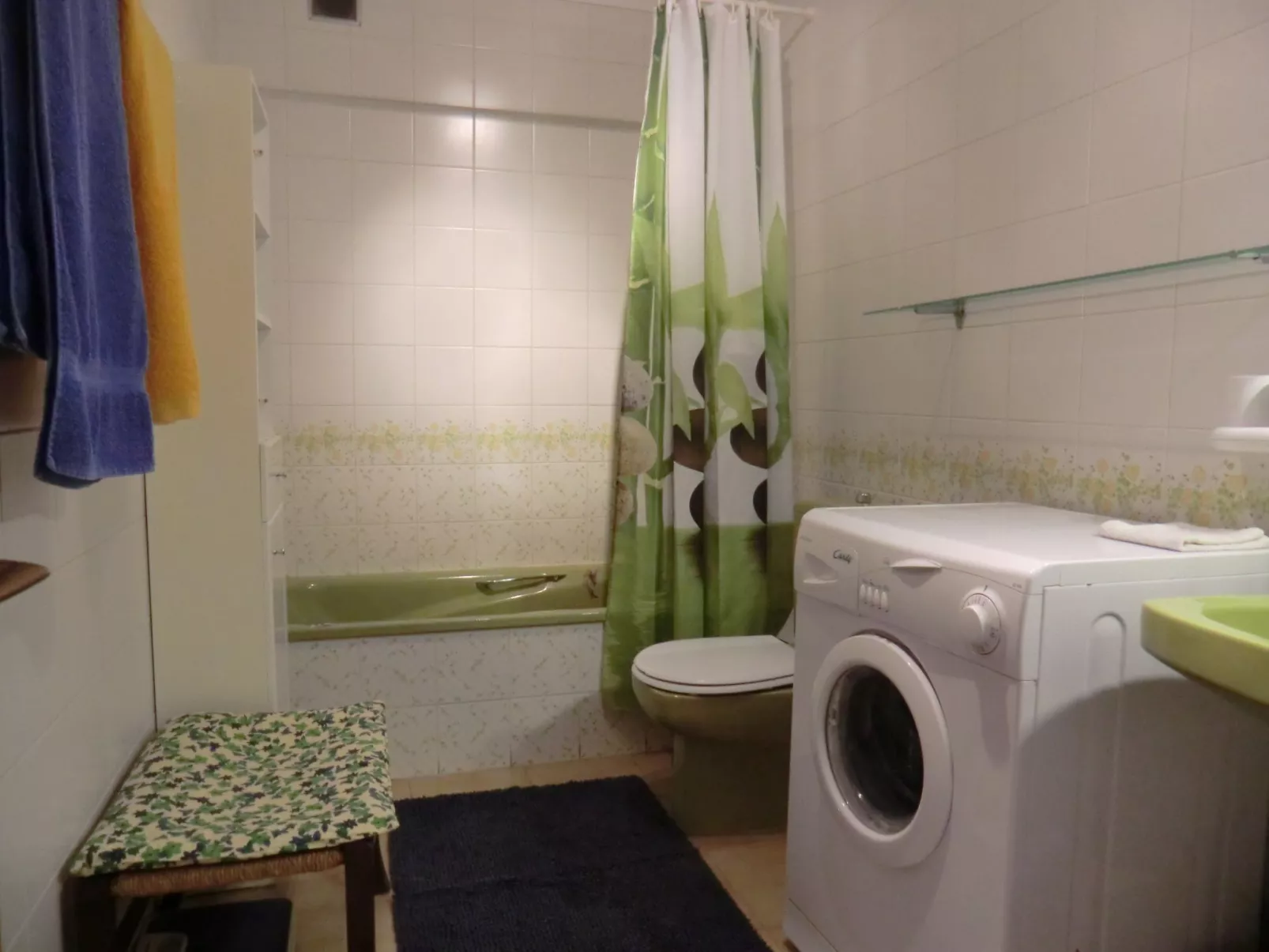 Ruhige Ferienwohnung mit Pool und Meerblick-Inside