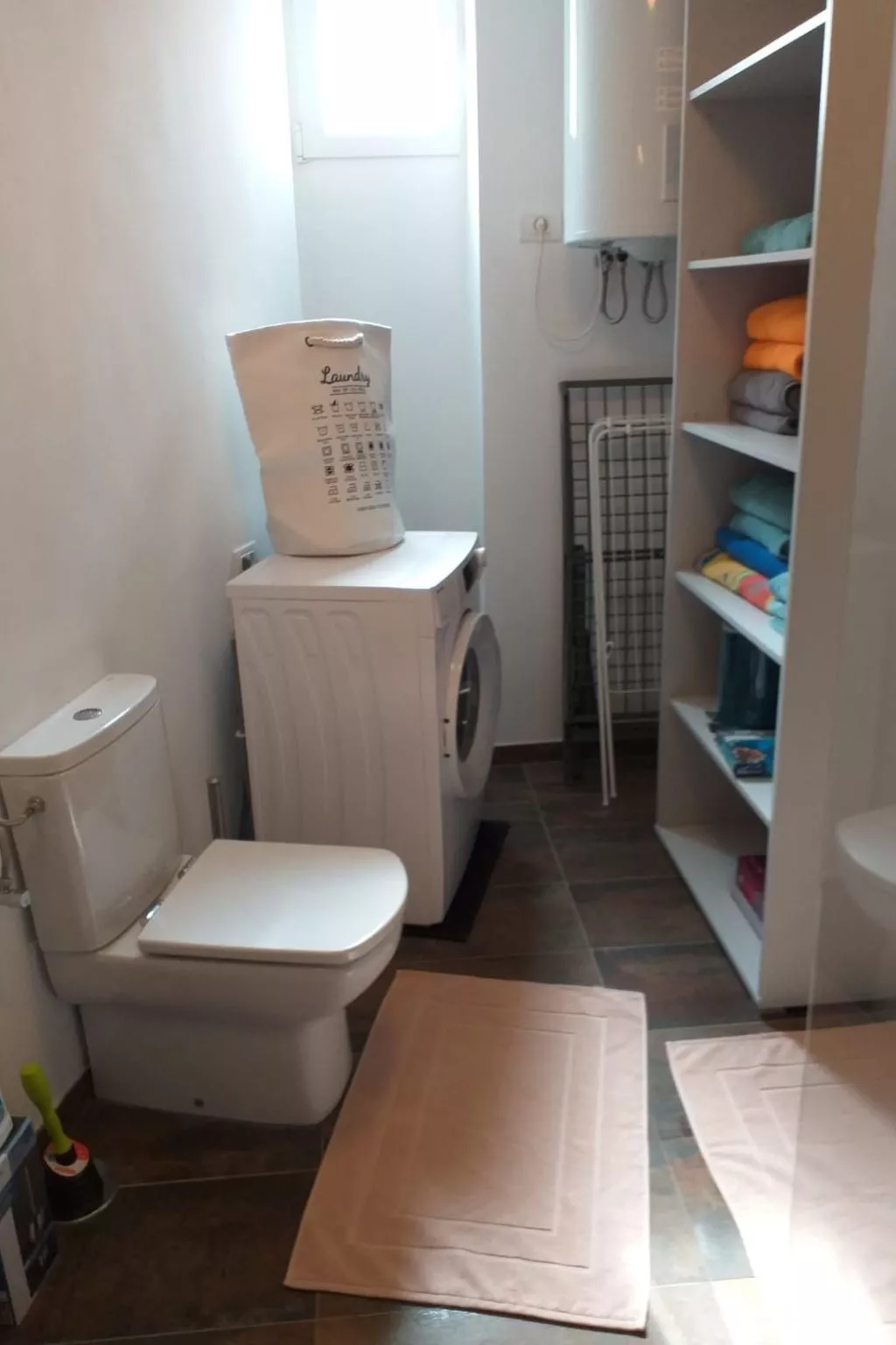 In Mesa Del Mar mit Offenem Balkon-Inside