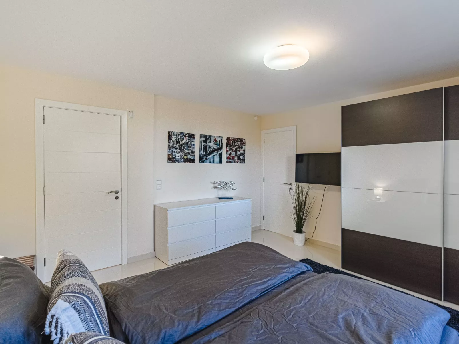 Luxusvilla mit fantastischem Meerblick-Drinnen