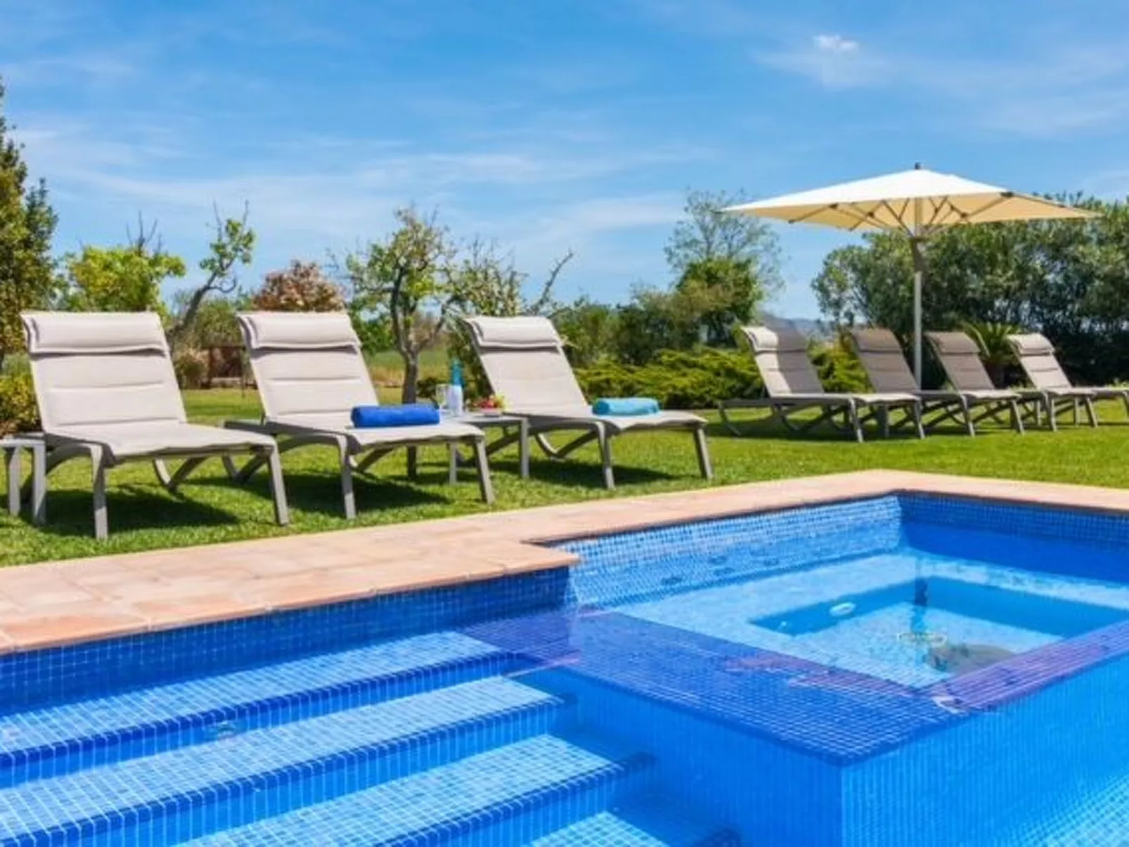 Villa Moliner ; Ruhe in 3,5 km Entfernung vom Strand von Llenaire-Image-tags.info