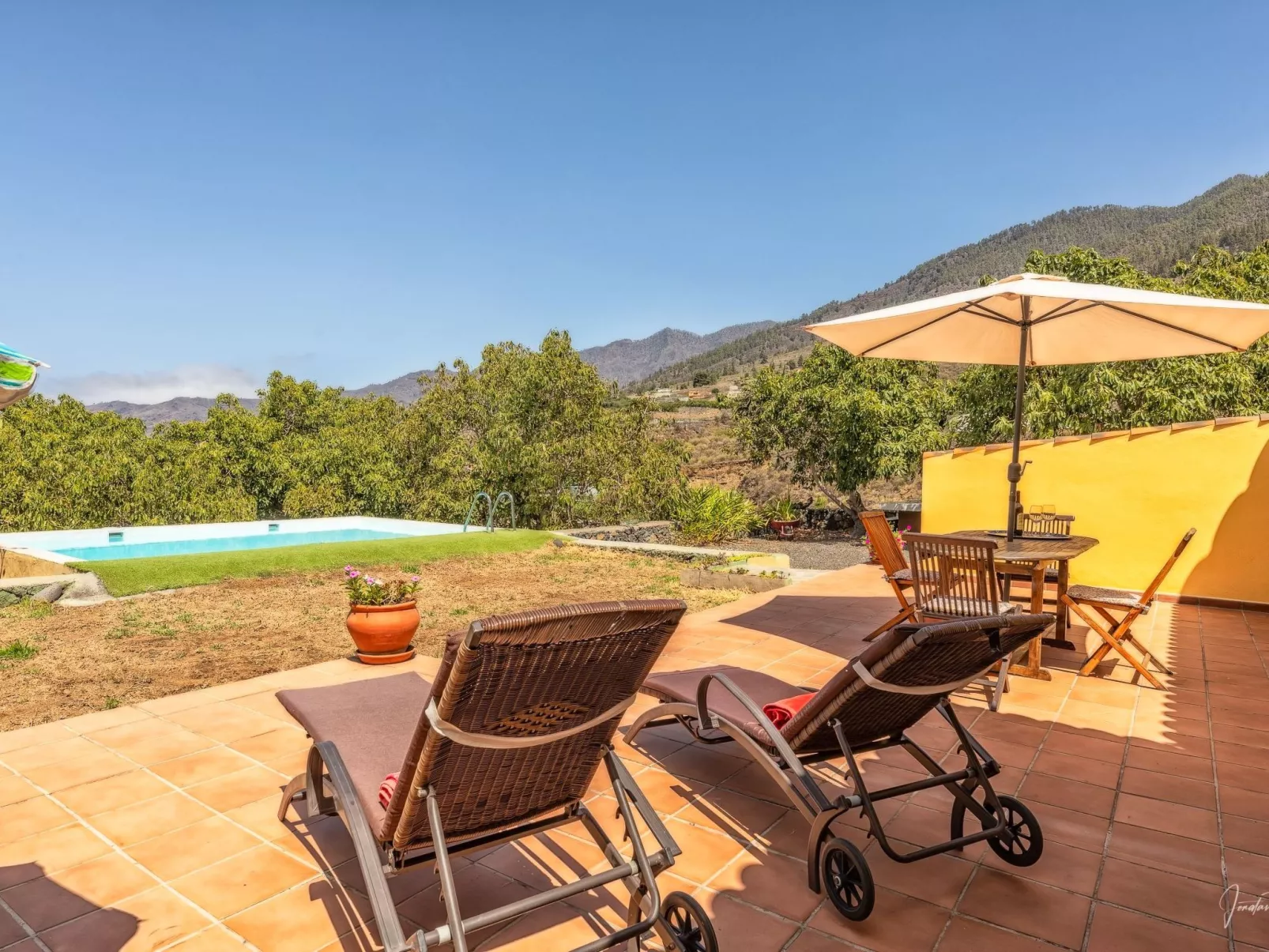 "Casa El Salto-Outside