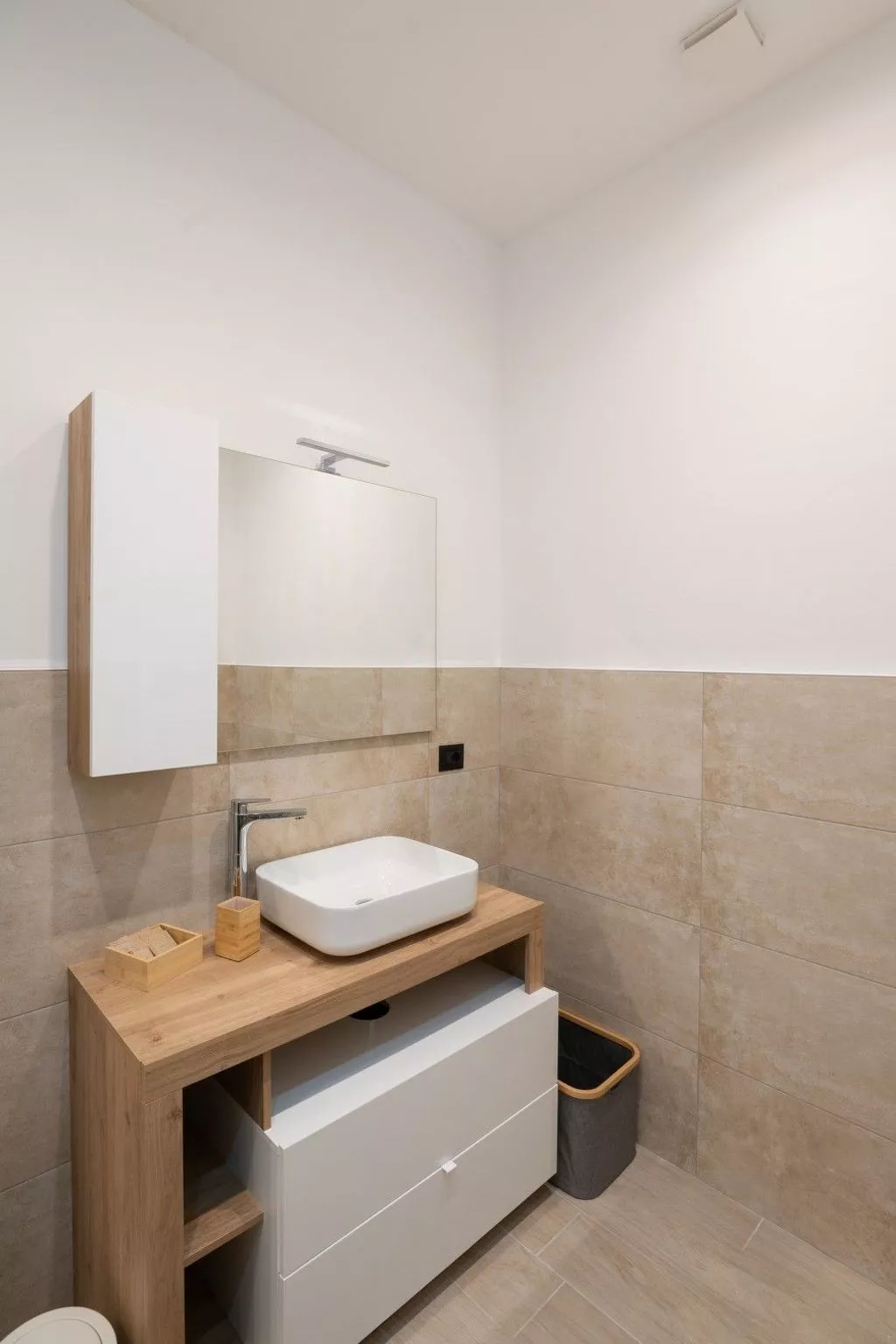 Bei Tante Gina-Inside