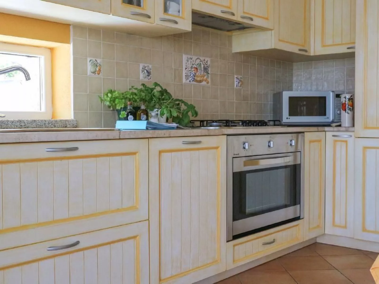 Haus in Budoni mit Schwimmbad und Privatparkplatz-Image-tags.info