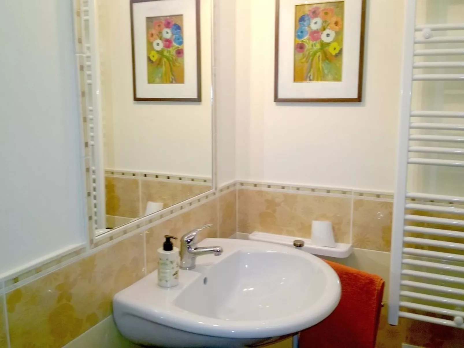 Haus in Marciano mit privatem Parkplatz-Inside