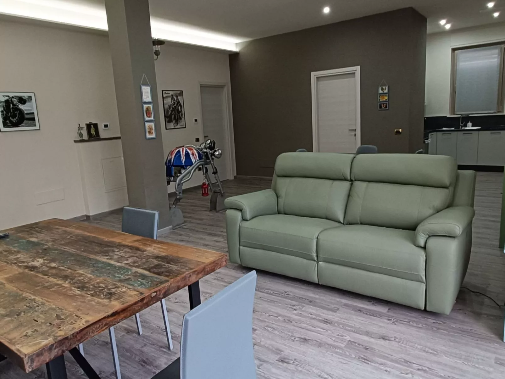 Flach 'Mary'-Image-tags.info