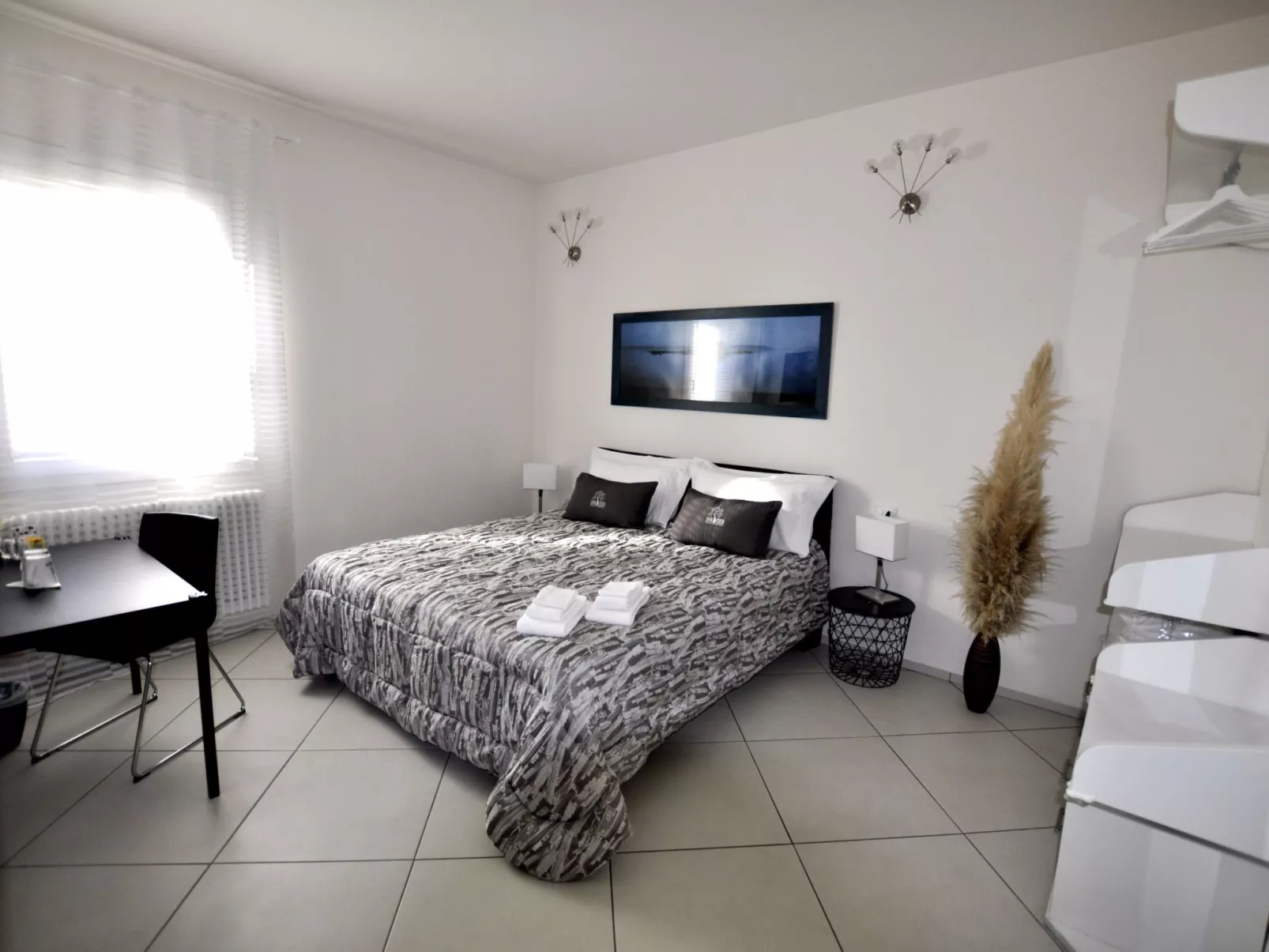 Gan Eden Nature House-Inside