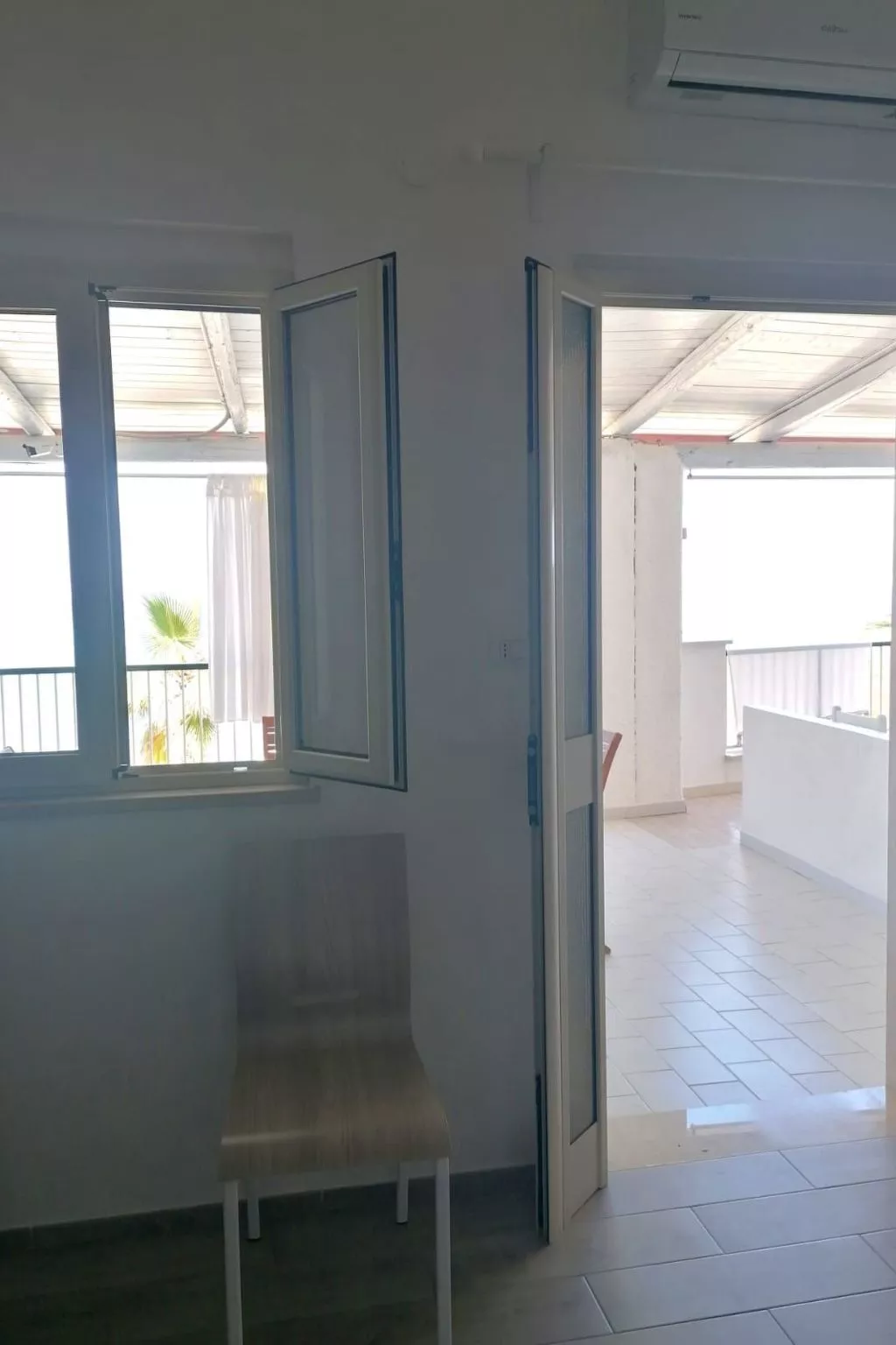 Drei-Zimmer-Wohnung mit Meerblick-Image-tags.info