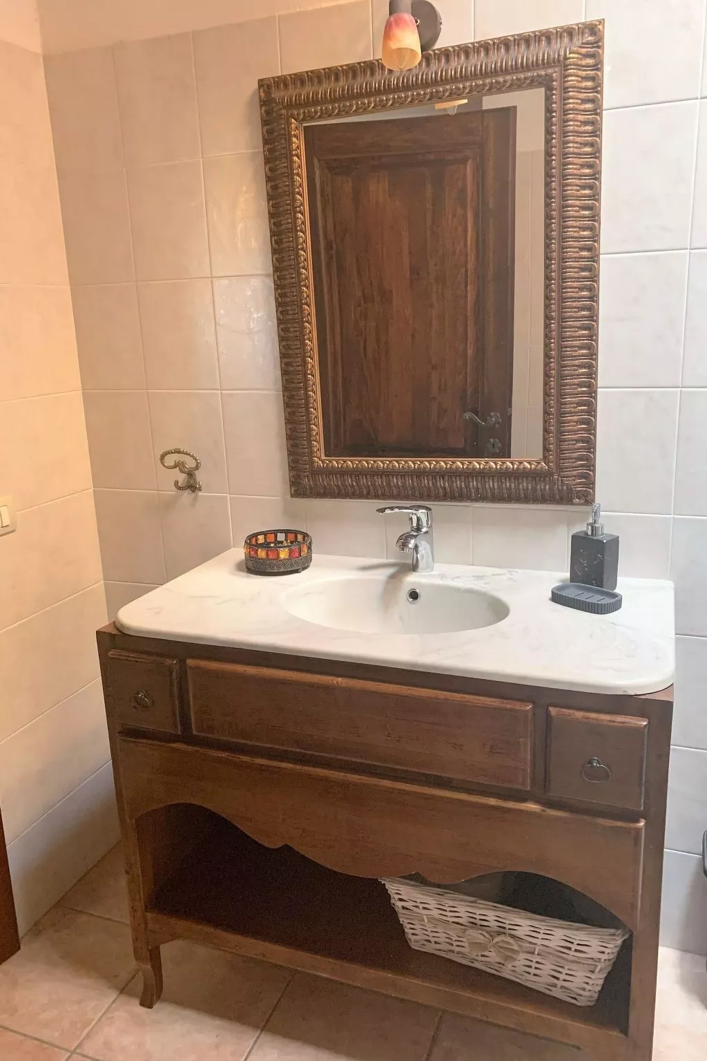 Wohnung in Sanguineto mit privatem Parkplatz-Image-tags.info