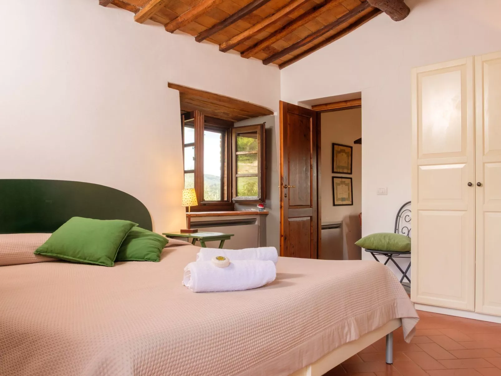 Landgut "Biancospino" mit Gemeinschaftspool-Inside