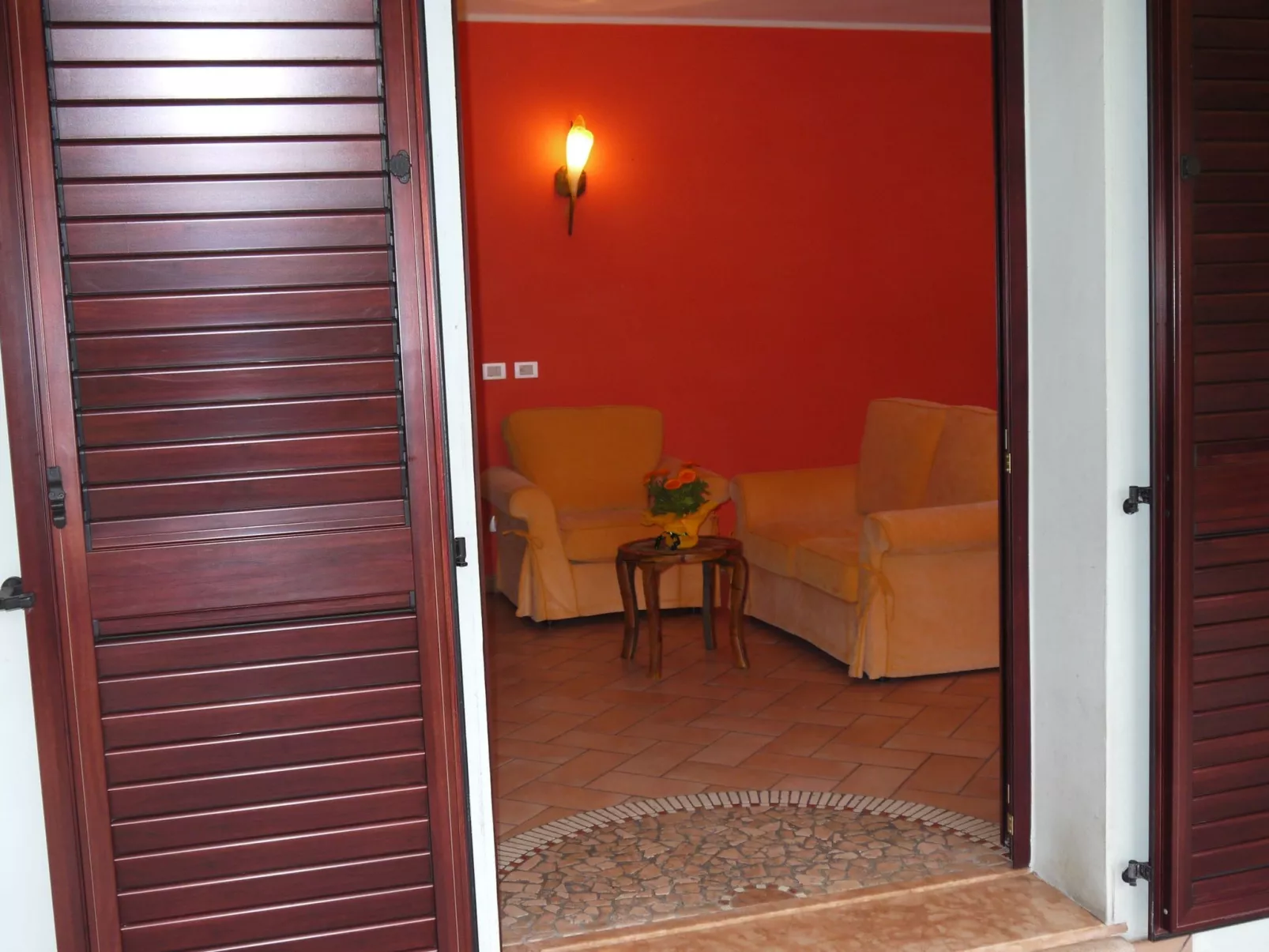 Wohnung mit Privatparkplatz-Dedans