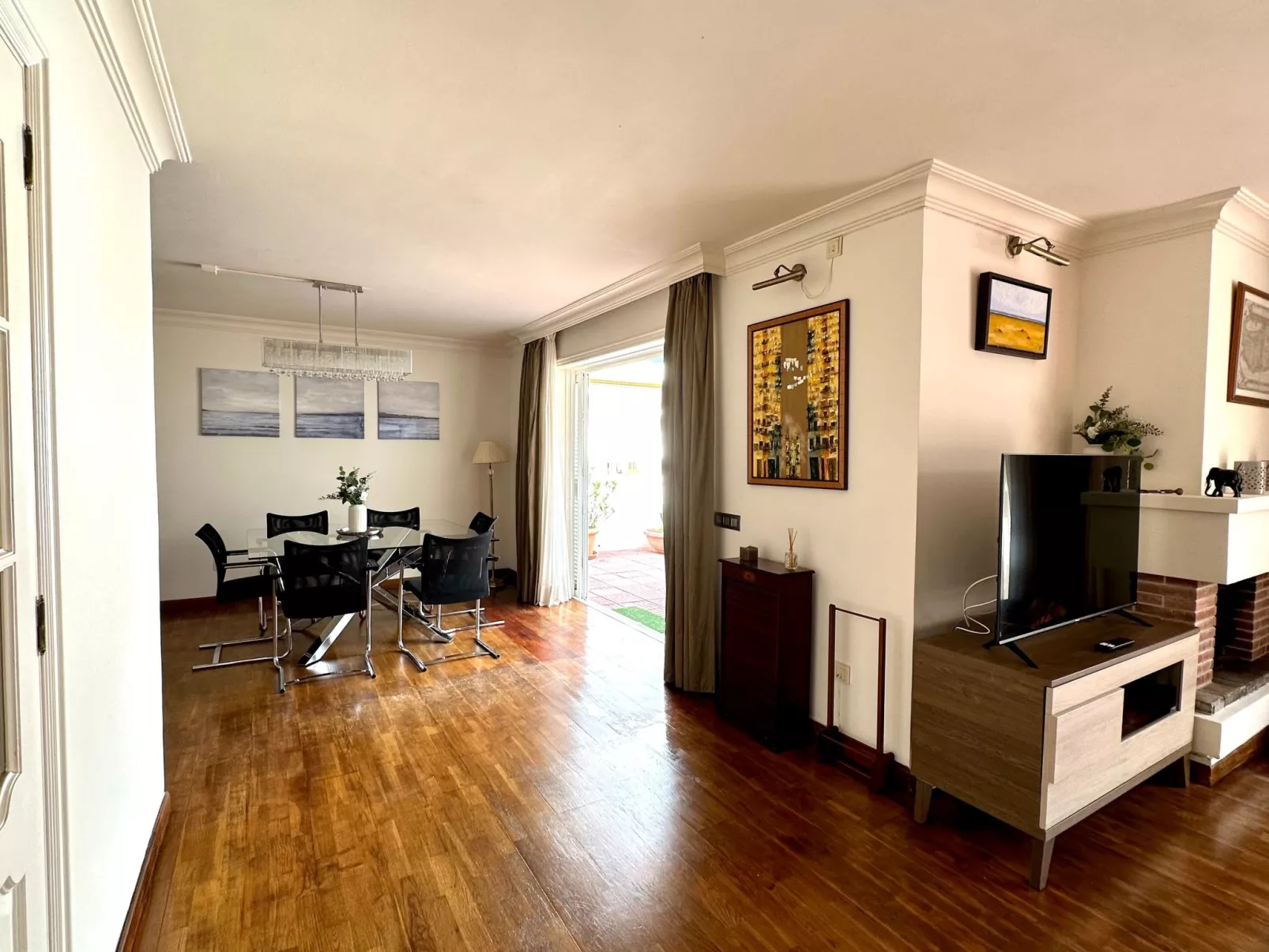 Prime atic Rosaleda-Inside