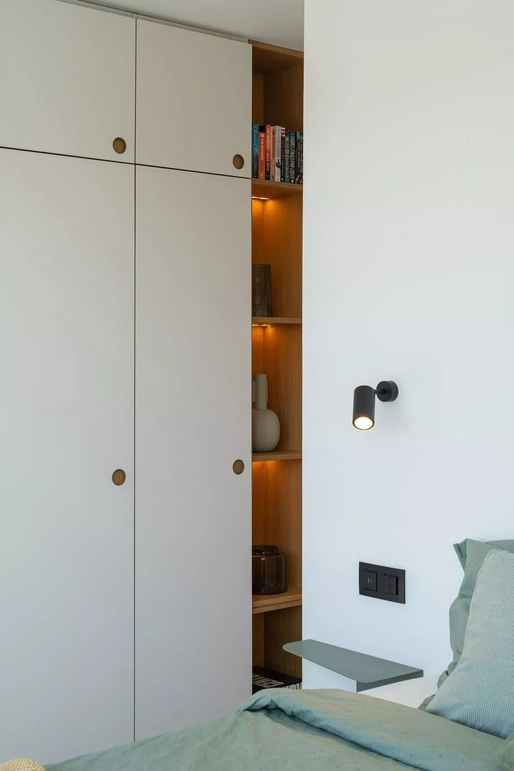 Privater Pool - Terrasse mit Aussicht - Tolle Lage-Dedans