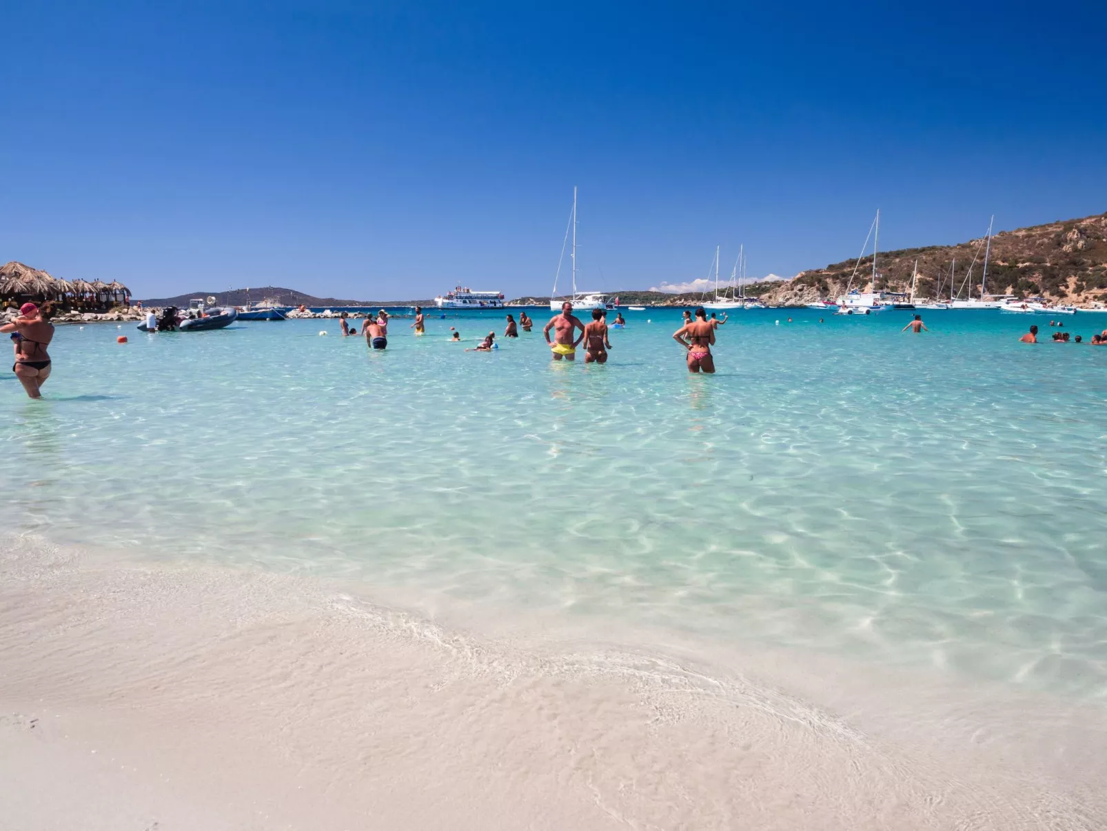 Wohnung in Villasimius mit Möblierter Terrasse-Draußen
