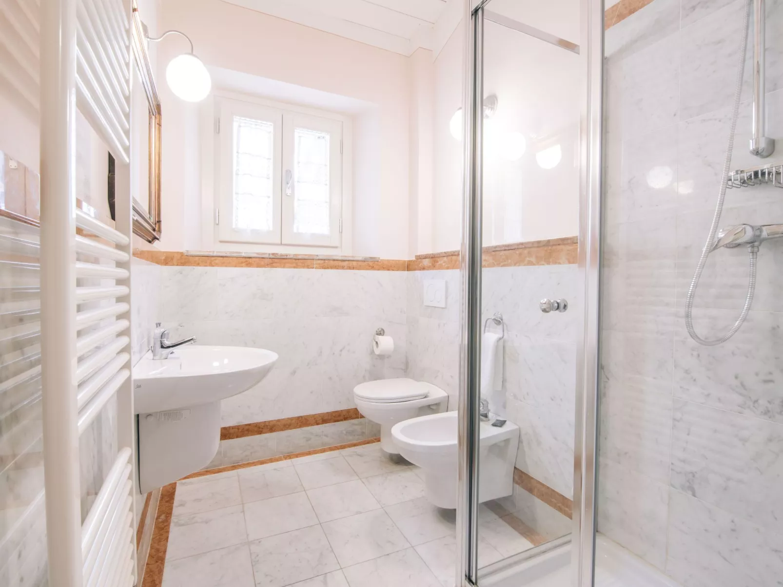 Wohnung "Il Cedro" Penthouse mit Aussicht-Drinnen