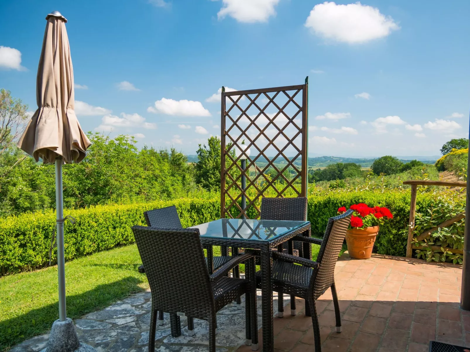 Zwei-Zimmer-Wohnung Borgo Collelungo-Outside