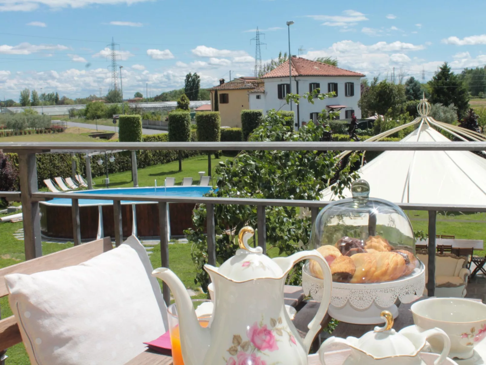 La Valinfiore Luxuswohnung mit Pool-Dehors